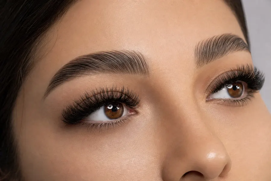 Look extensions de cils volume